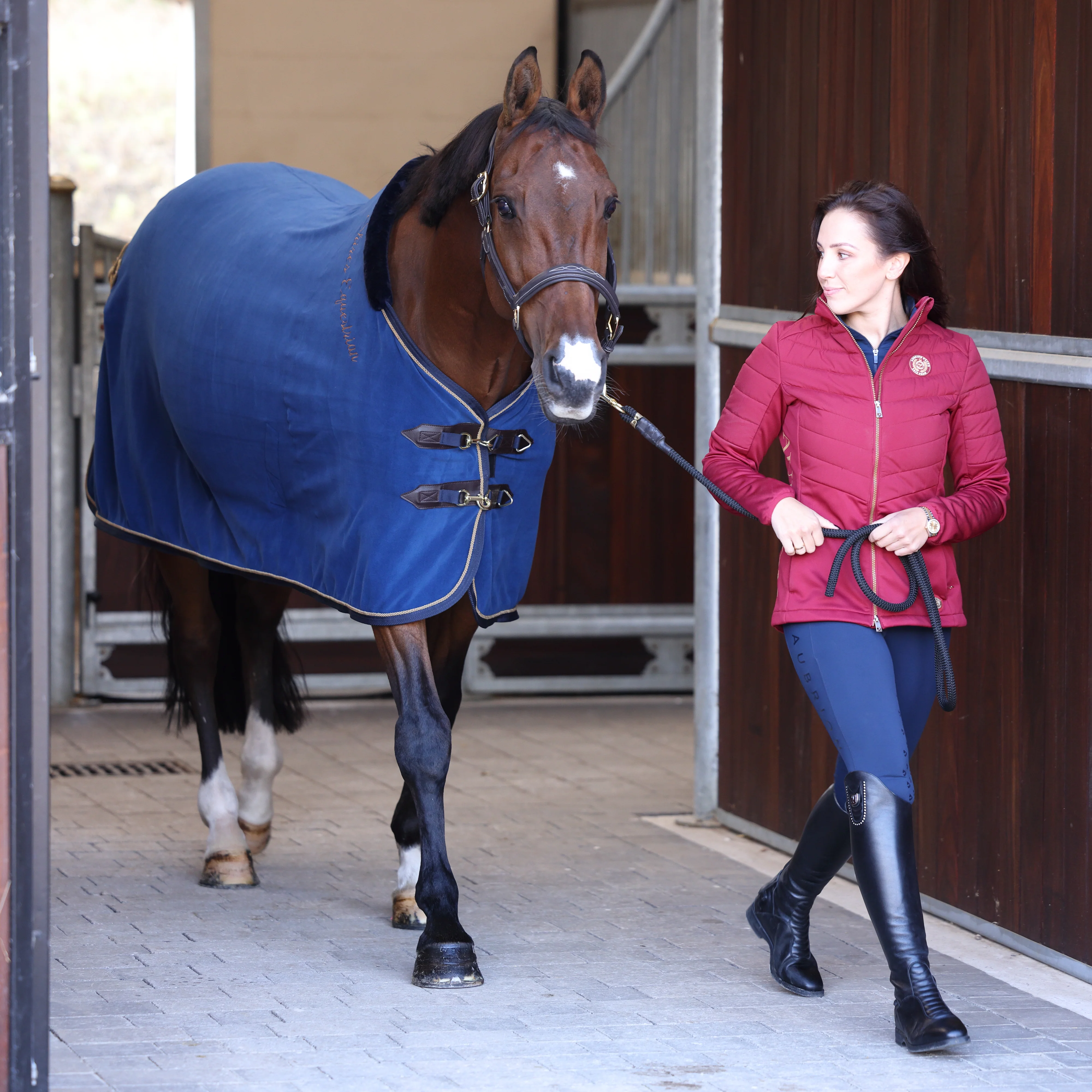 Shires Deluxe Fleece Show Rug - Image 11