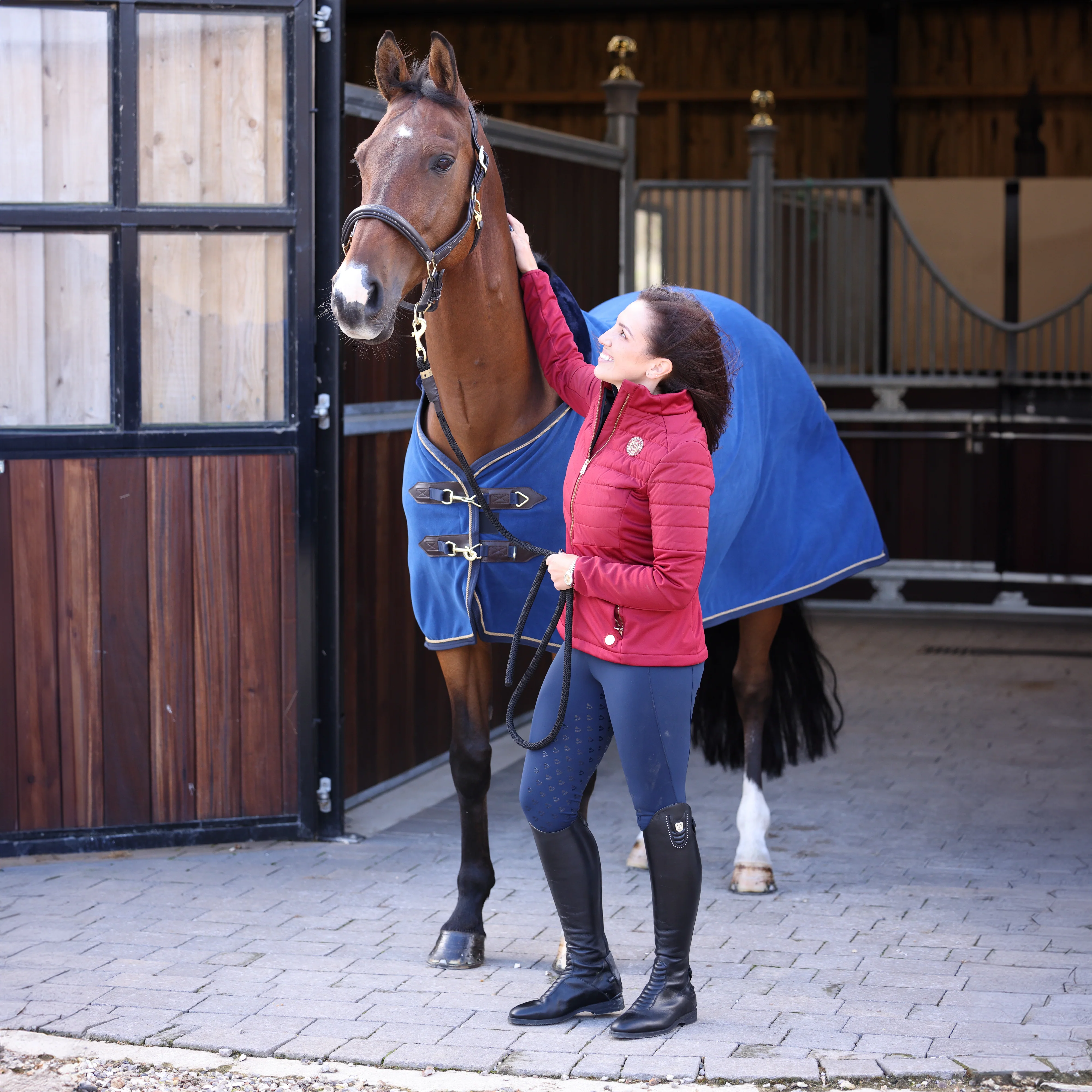 Shires Deluxe Fleece Show Rug - Image 13