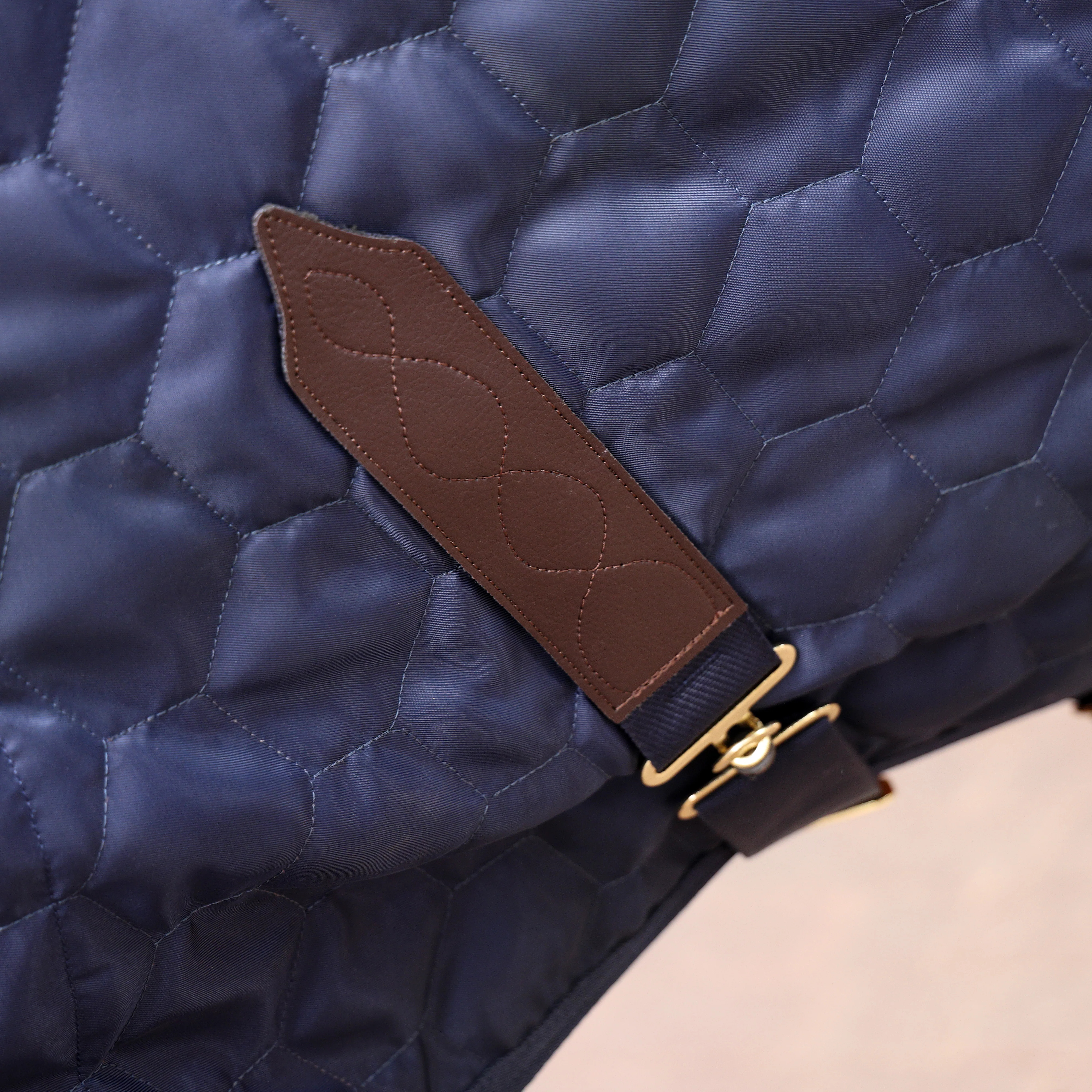 Shires Deluxe Quilted Rug - Image 3
