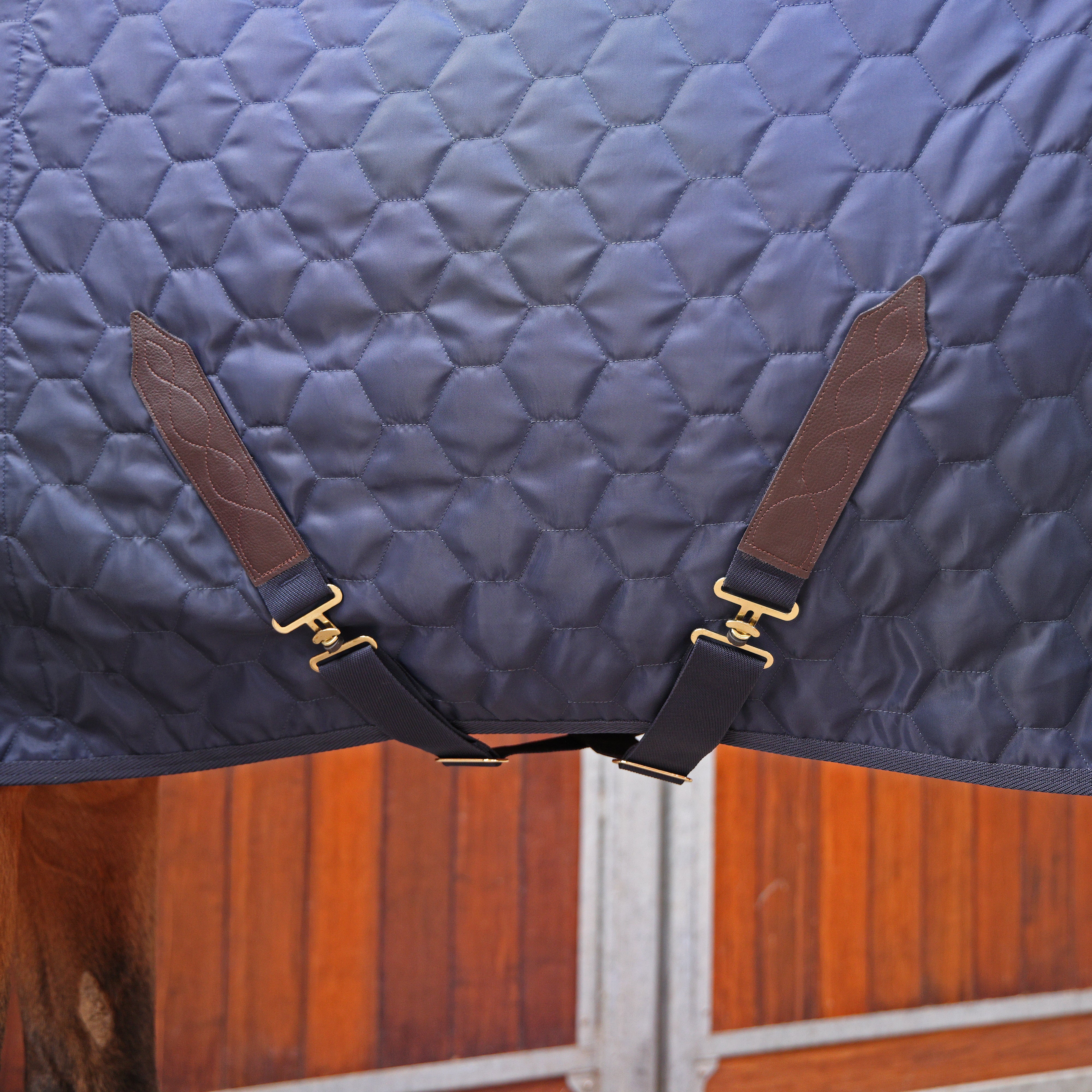 Shires Deluxe Quilted Rug - Image 7