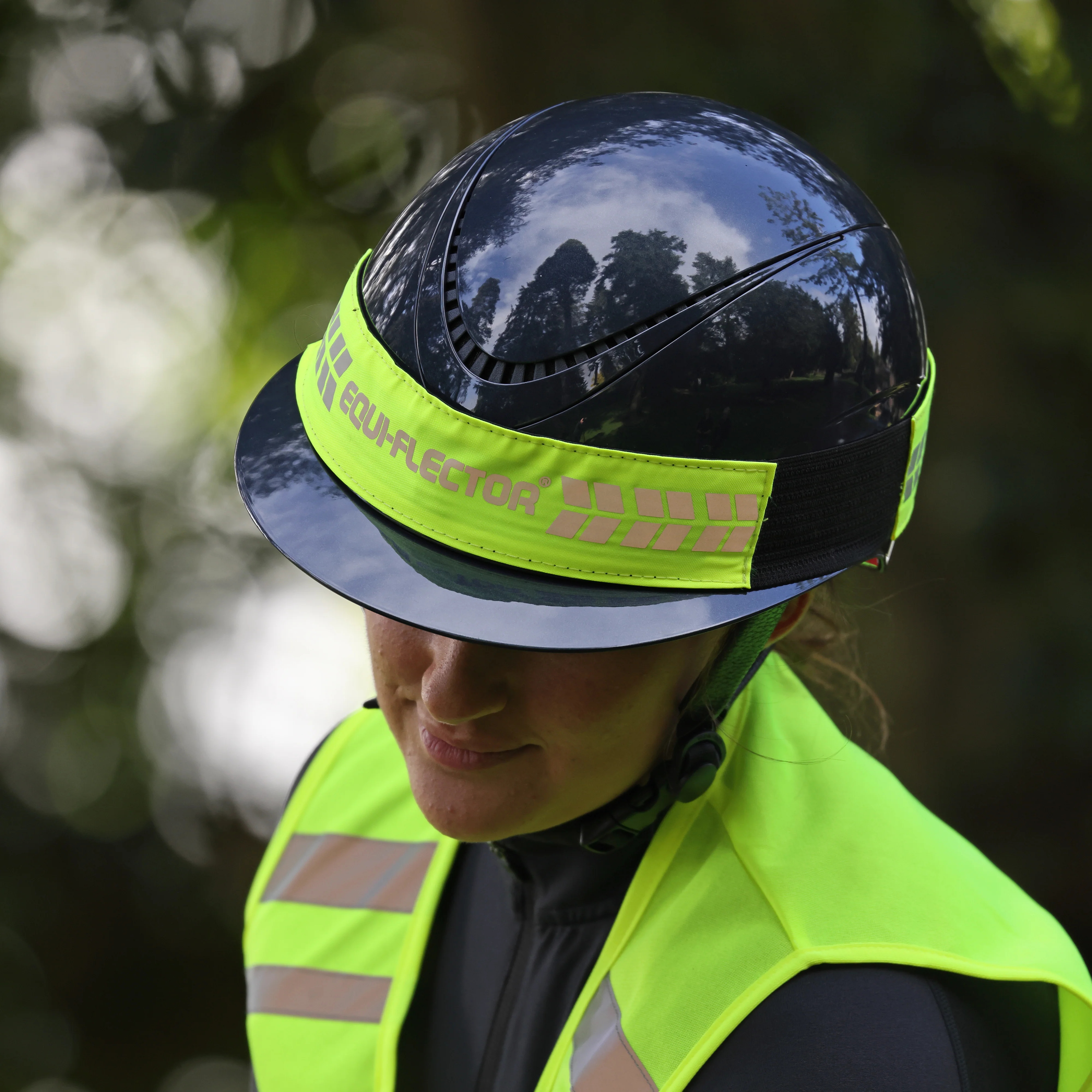 Shires EQUI-FLECTOR® Child Safety Vest - Image 9