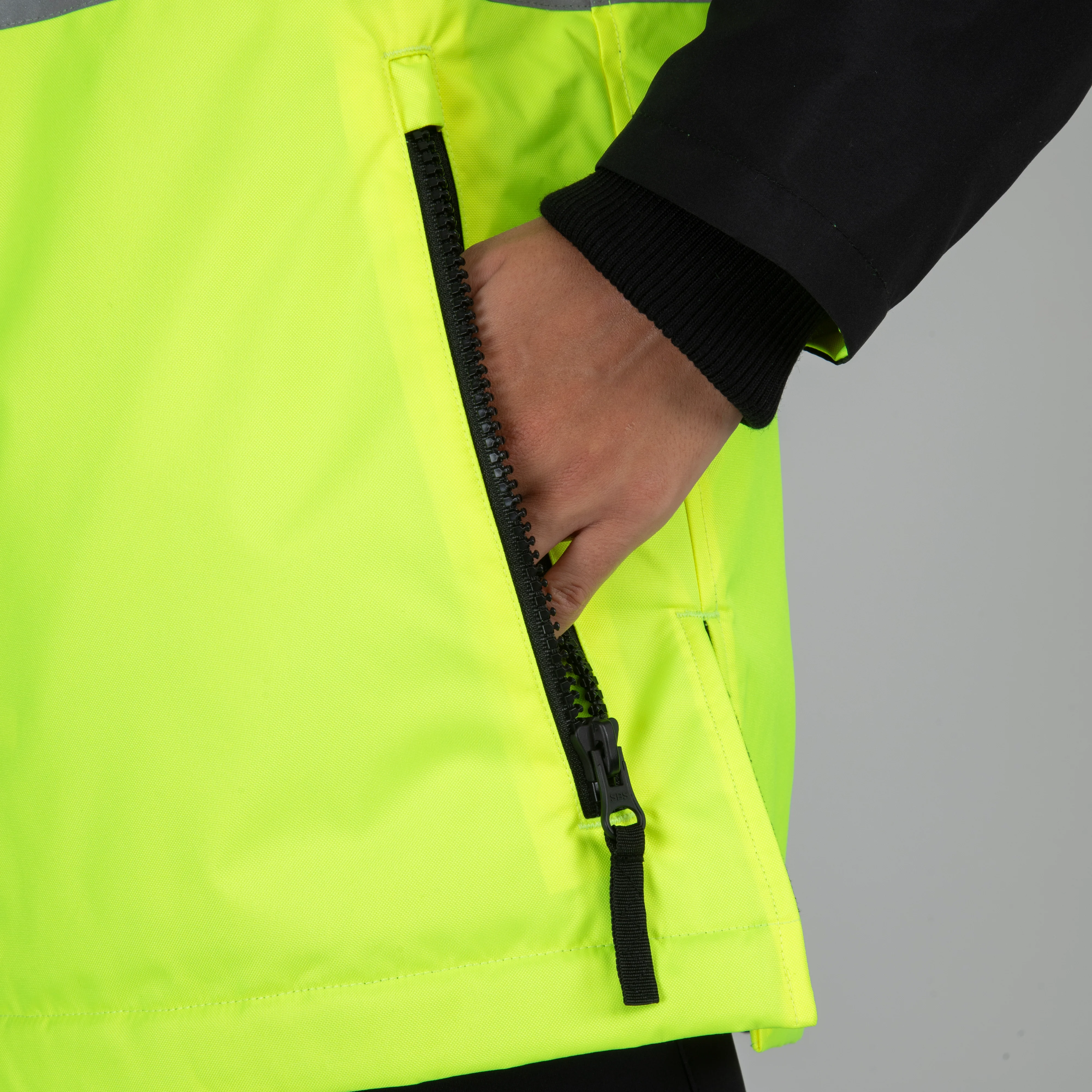 Shires EQUI-FLECTOR® Jacket - Image 15