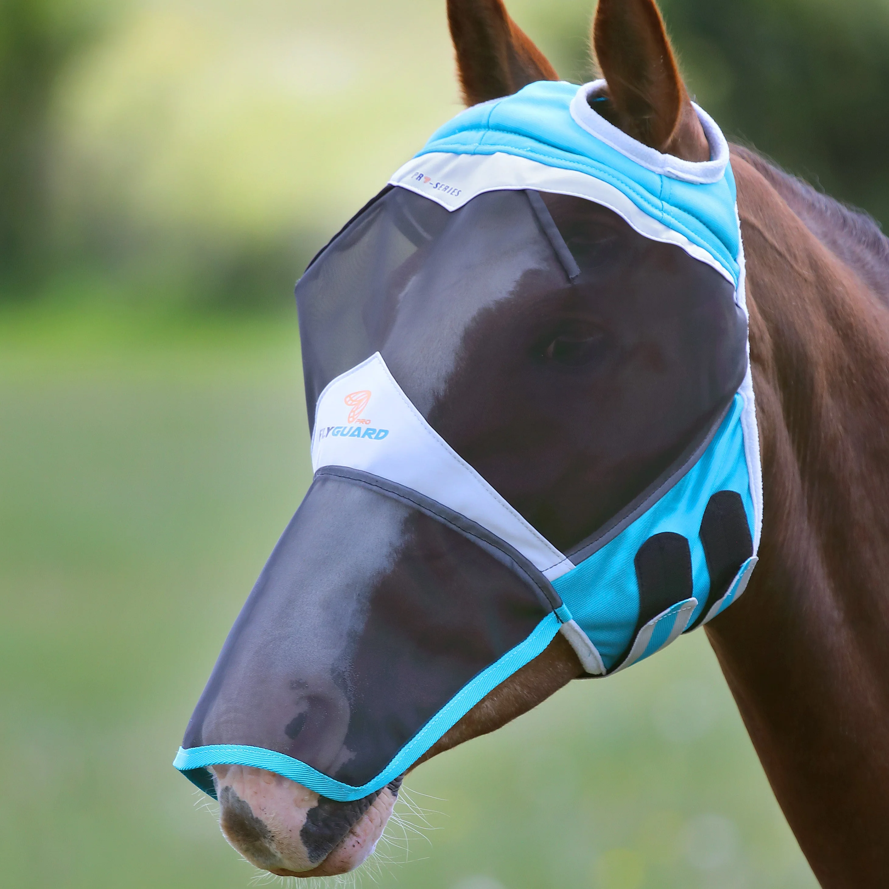 Shires FlyGuard Pro Fine Mesh Fly Mask With Ear Hole & Nose - Image 2
