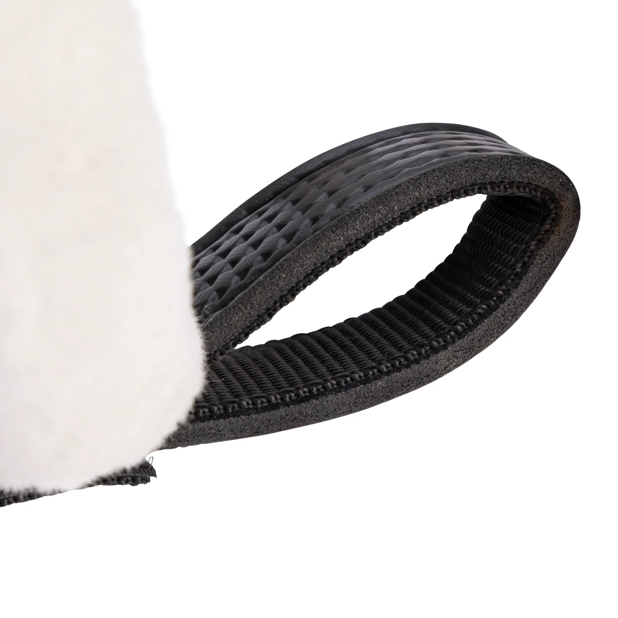 Shires Freegraze Deluxe AirFlow Detachable Grazing Muzzle - Image 7
