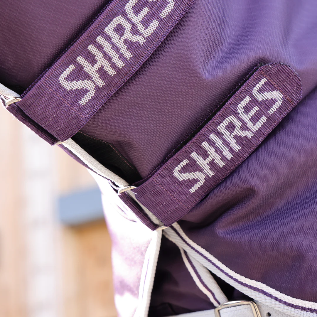Shires Highlander Original 100g Turnout Rug & Neck - Image 3
