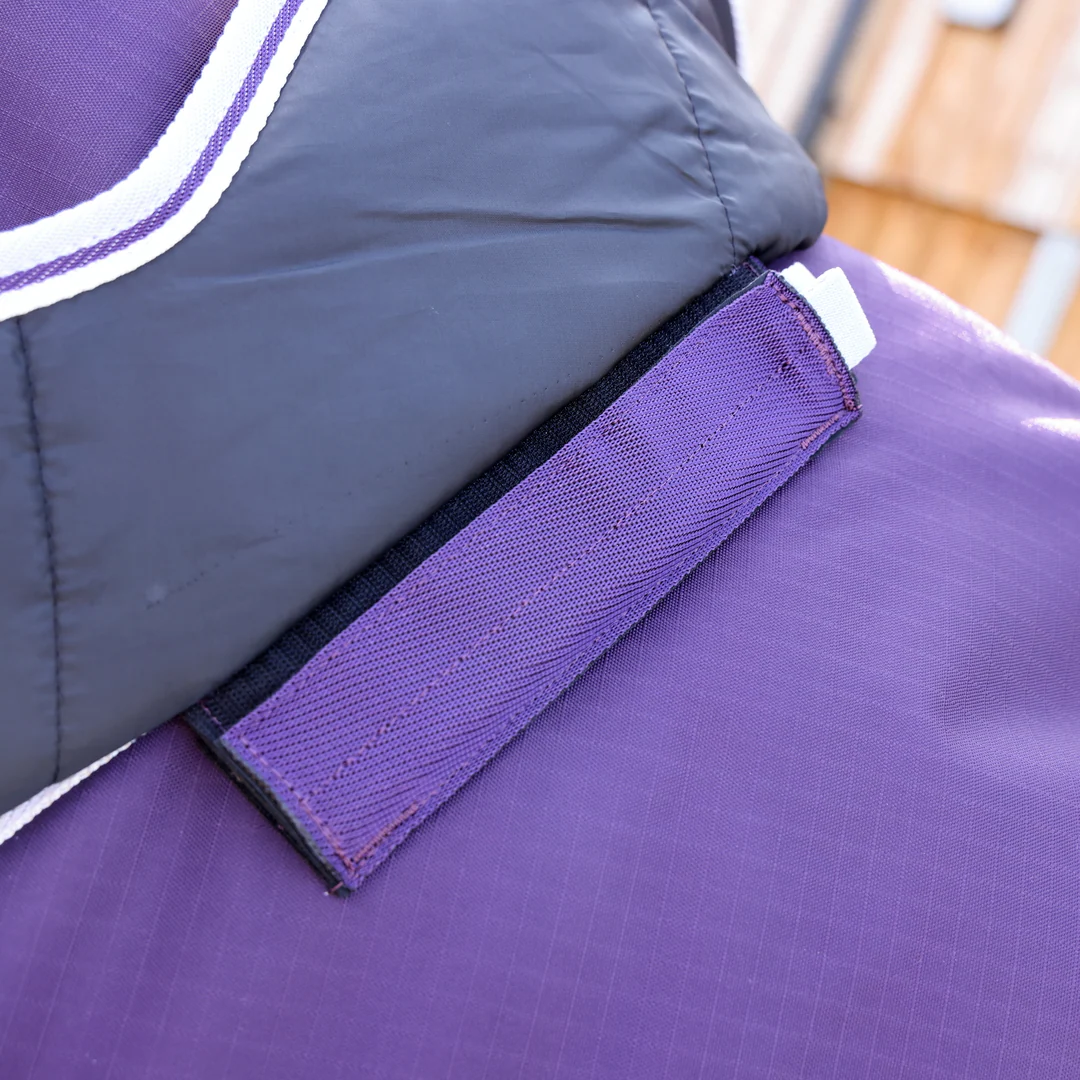 Shires Highlander Original 100g Turnout Rug & Neck - Image 4