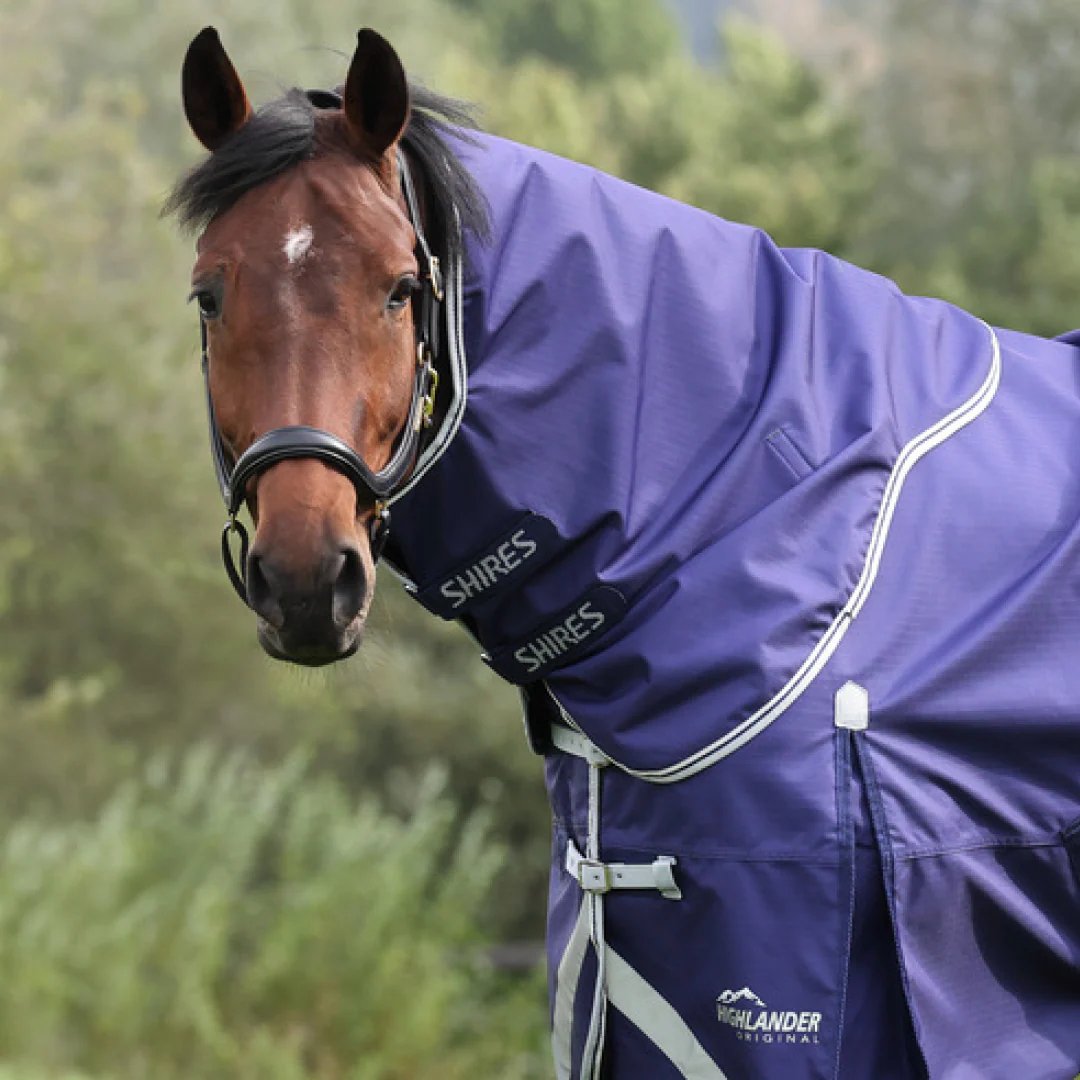 Shires Highlander Original Lite Neck Cover - Image 4