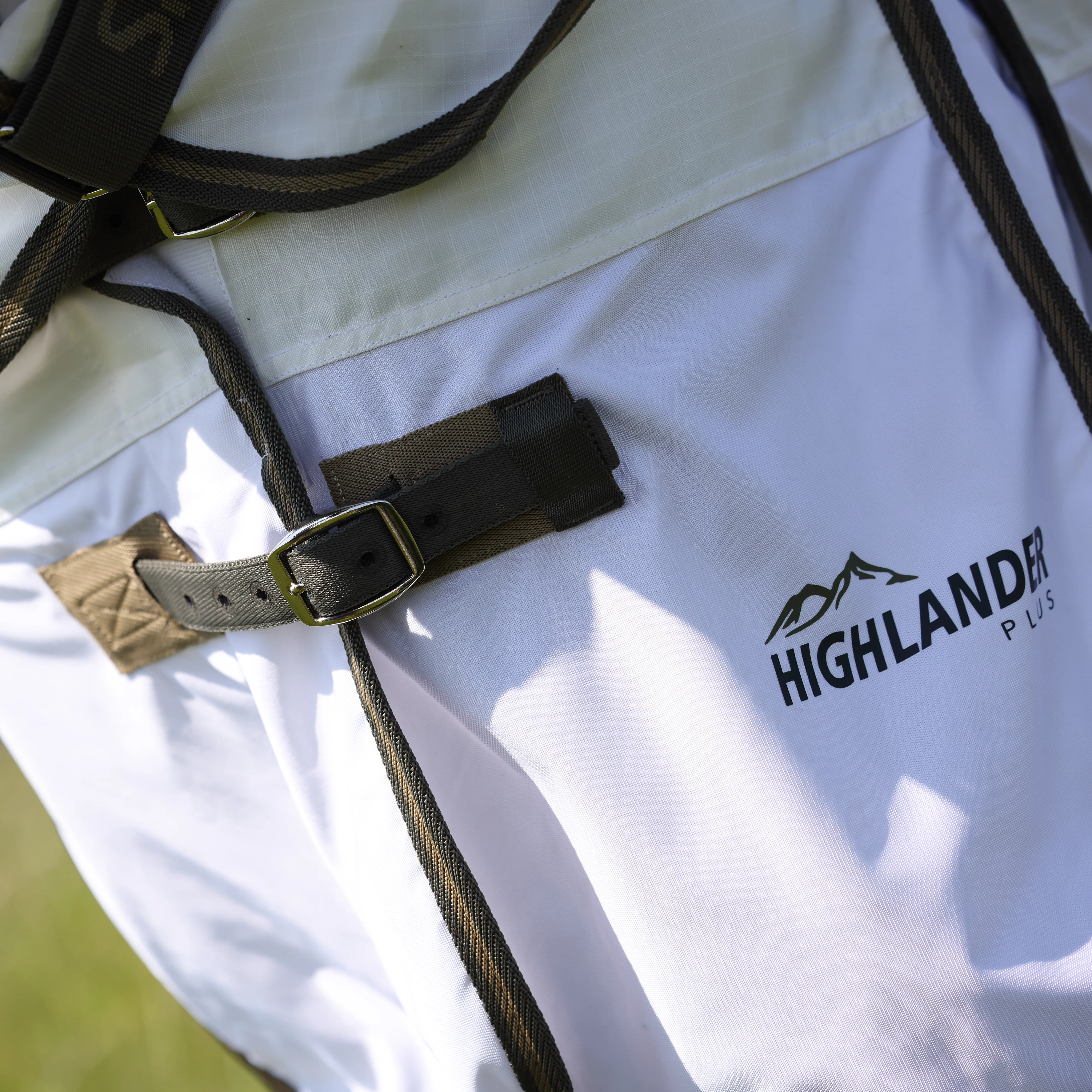 Shires Highlander Plus Sun Shade Fly Combo Rug - Image 5