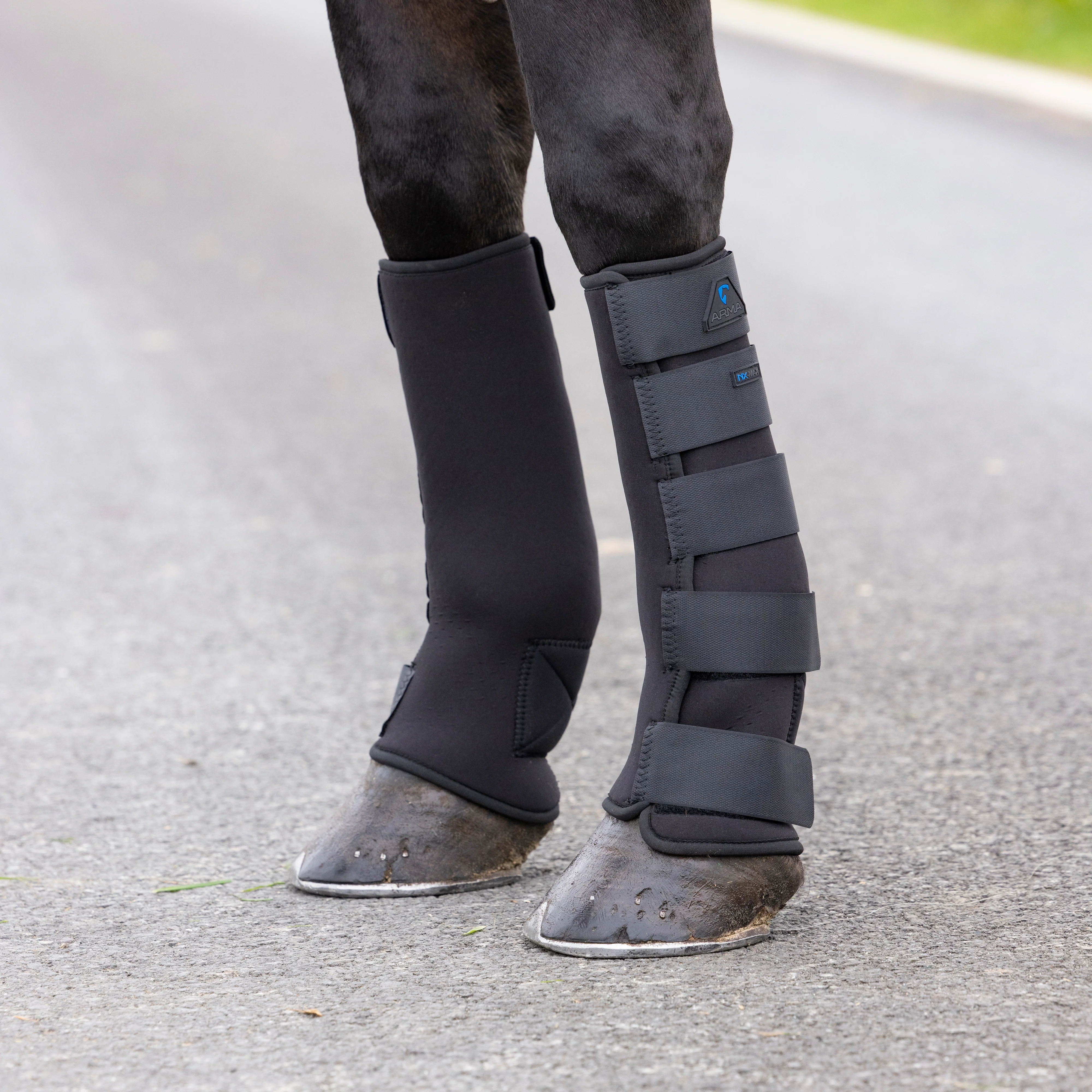 Shires ARMA Mud Socks - Image 5