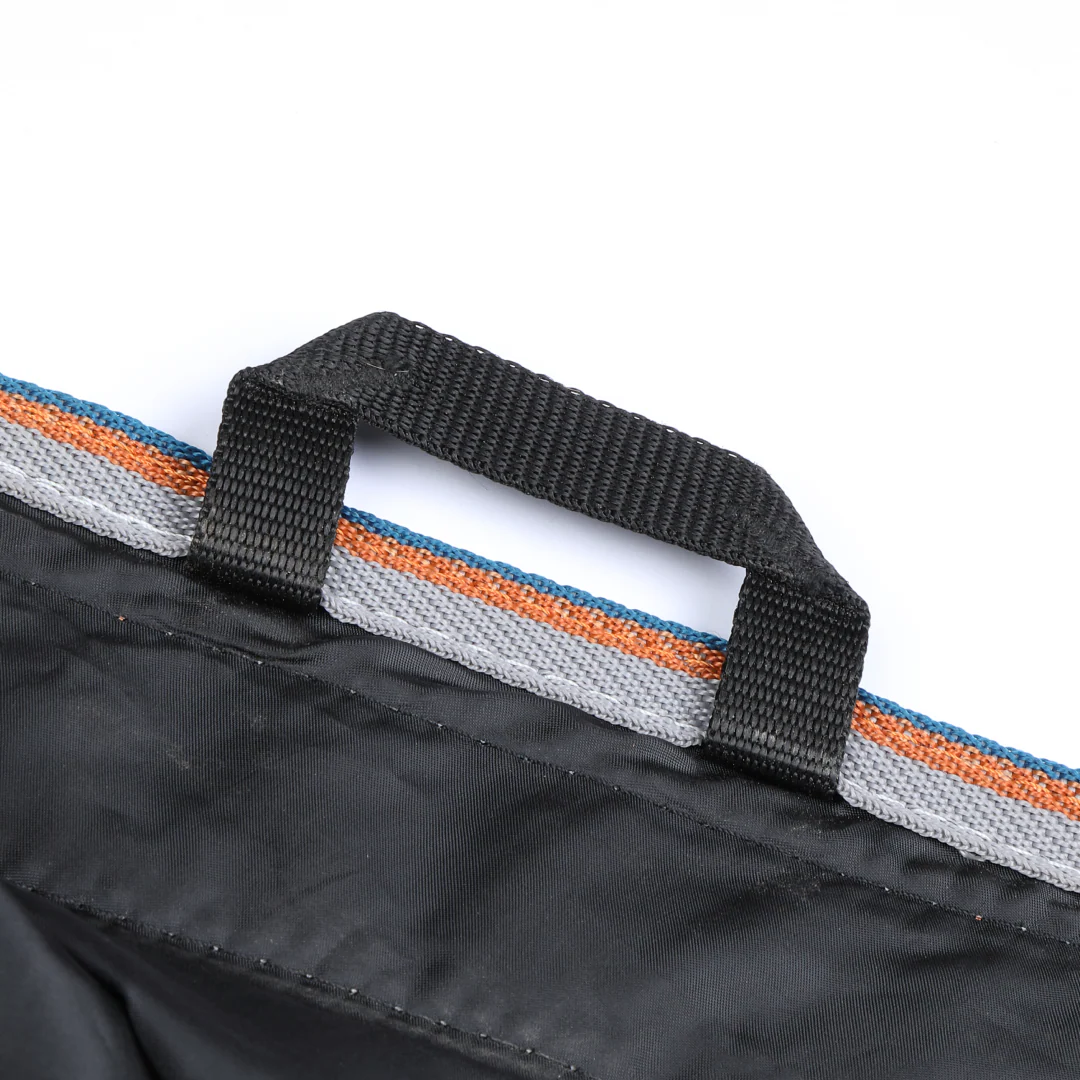 Shires Tempest Original Lite Turnout Rug with Detachable Neck - Image 3
