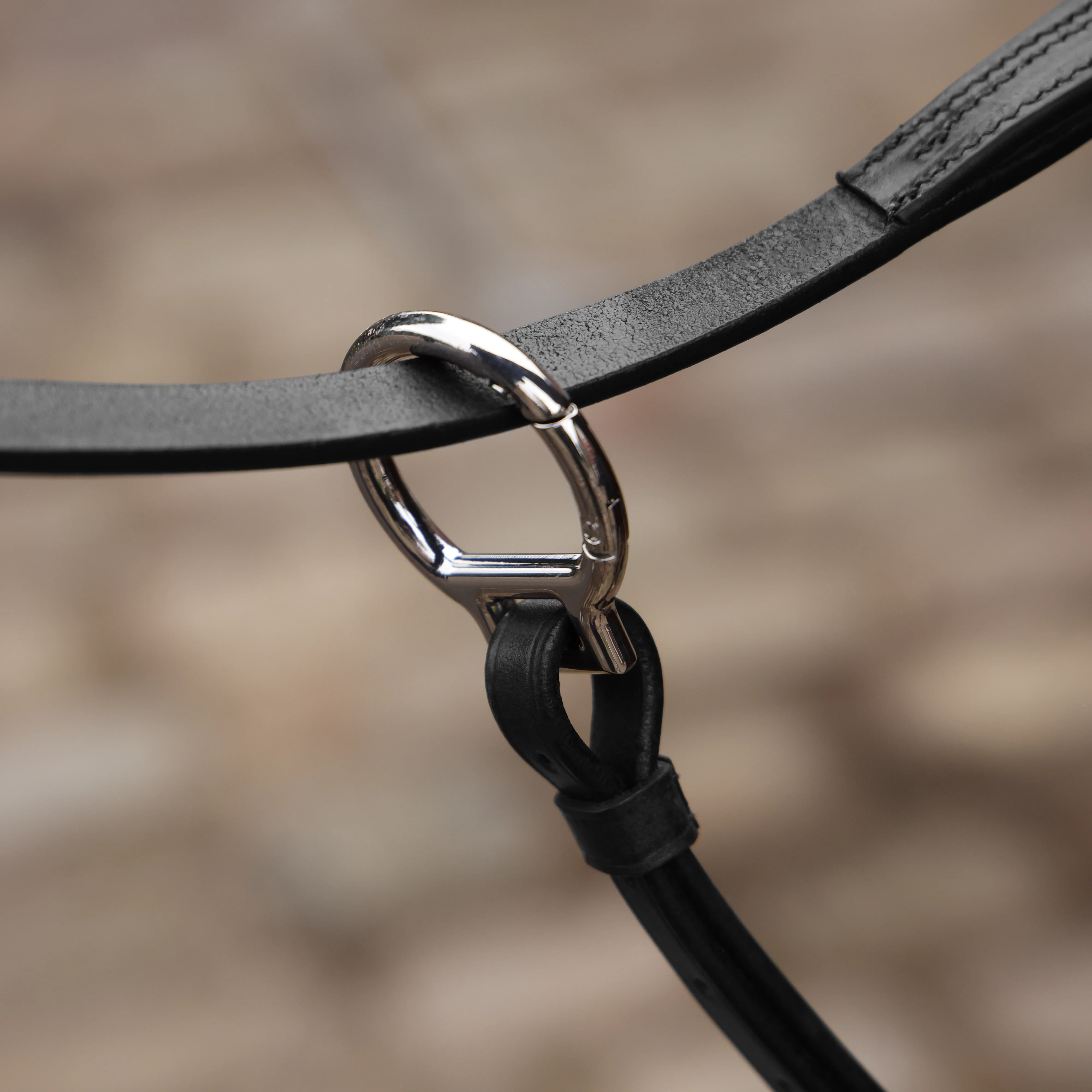 Shires Velociti LUSSO Opus Close Contact Breastplate - Image 4