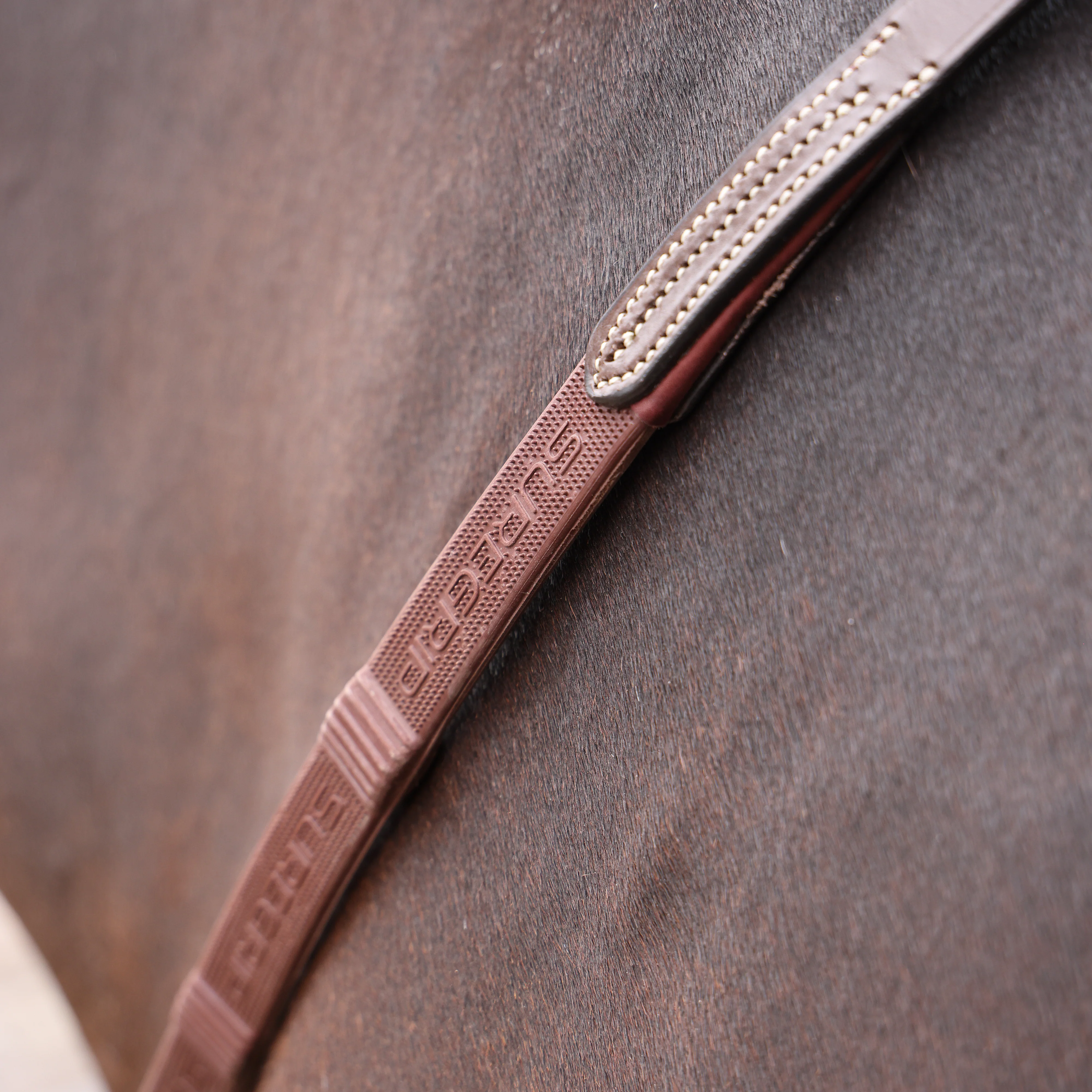 Shires Velociti LUSSO Opus SureGrip Reins - Image 8