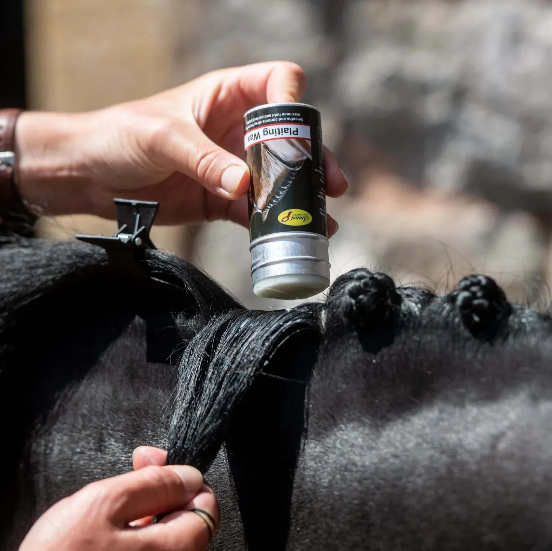 Smart Grooming Plaiting Wax - Image 5
