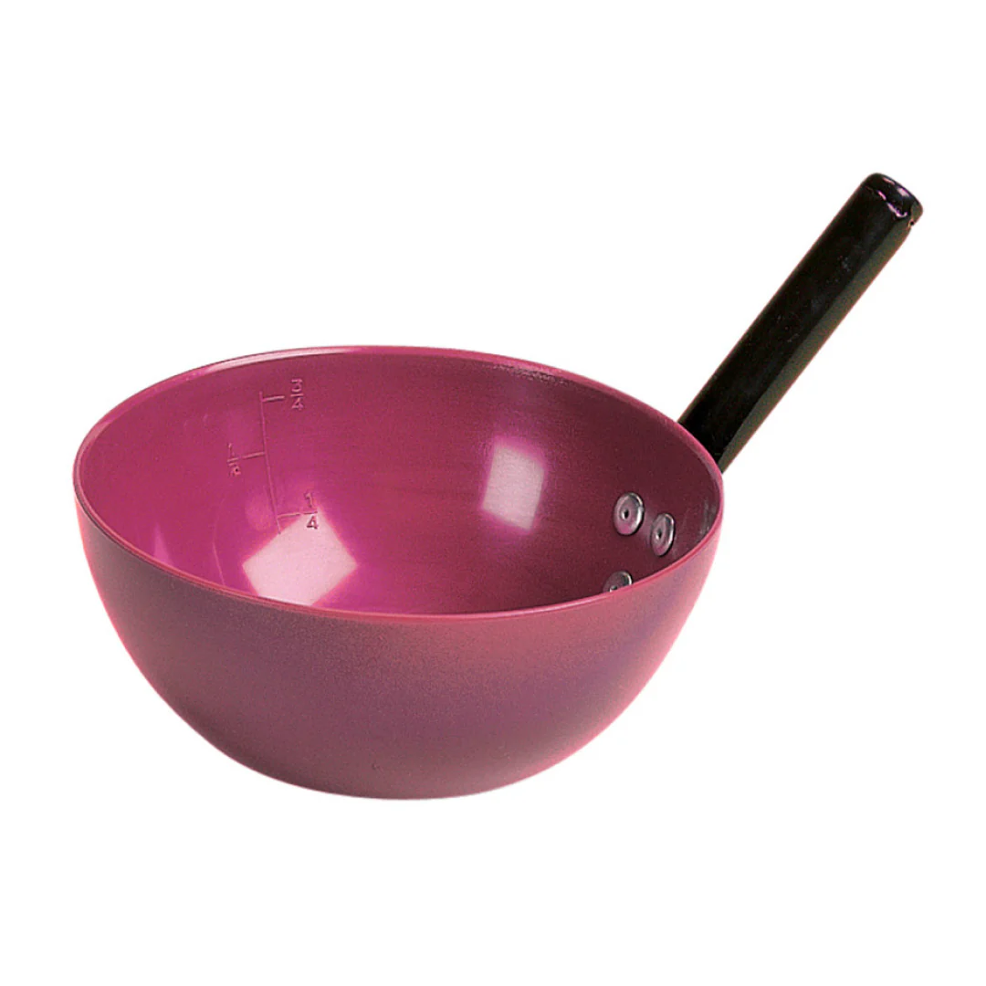 STUBBS Plastic Feed Scoop - Image 3