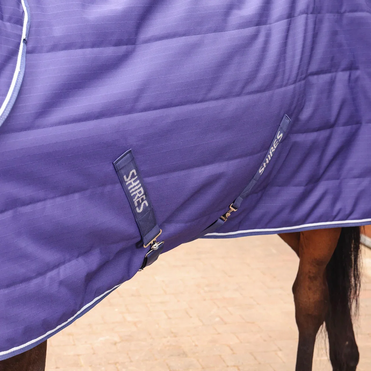 Shires Tempest Original 100g Stable Set - Image 4