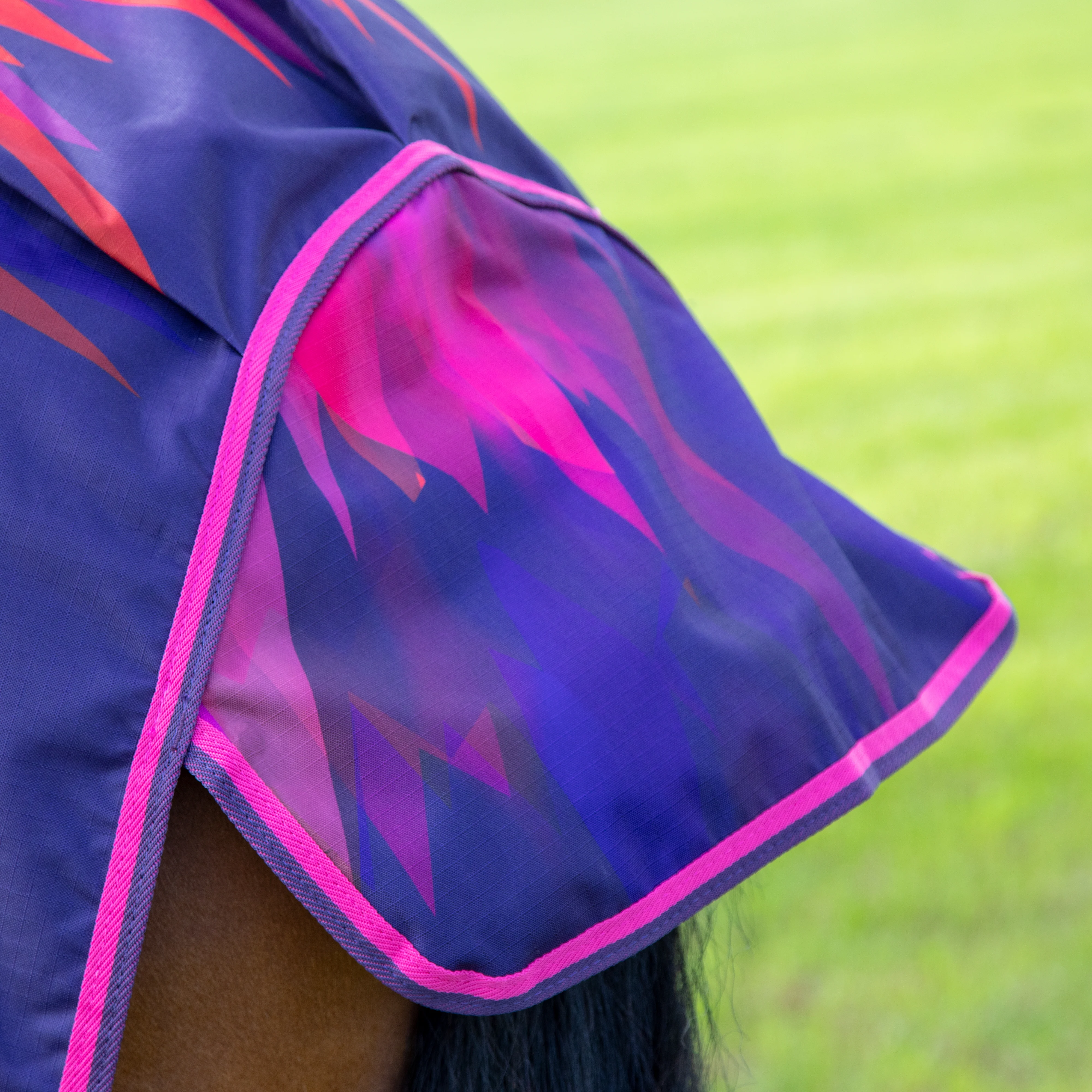 Shires Tempest Original 100g Turnout Rug - Image 12