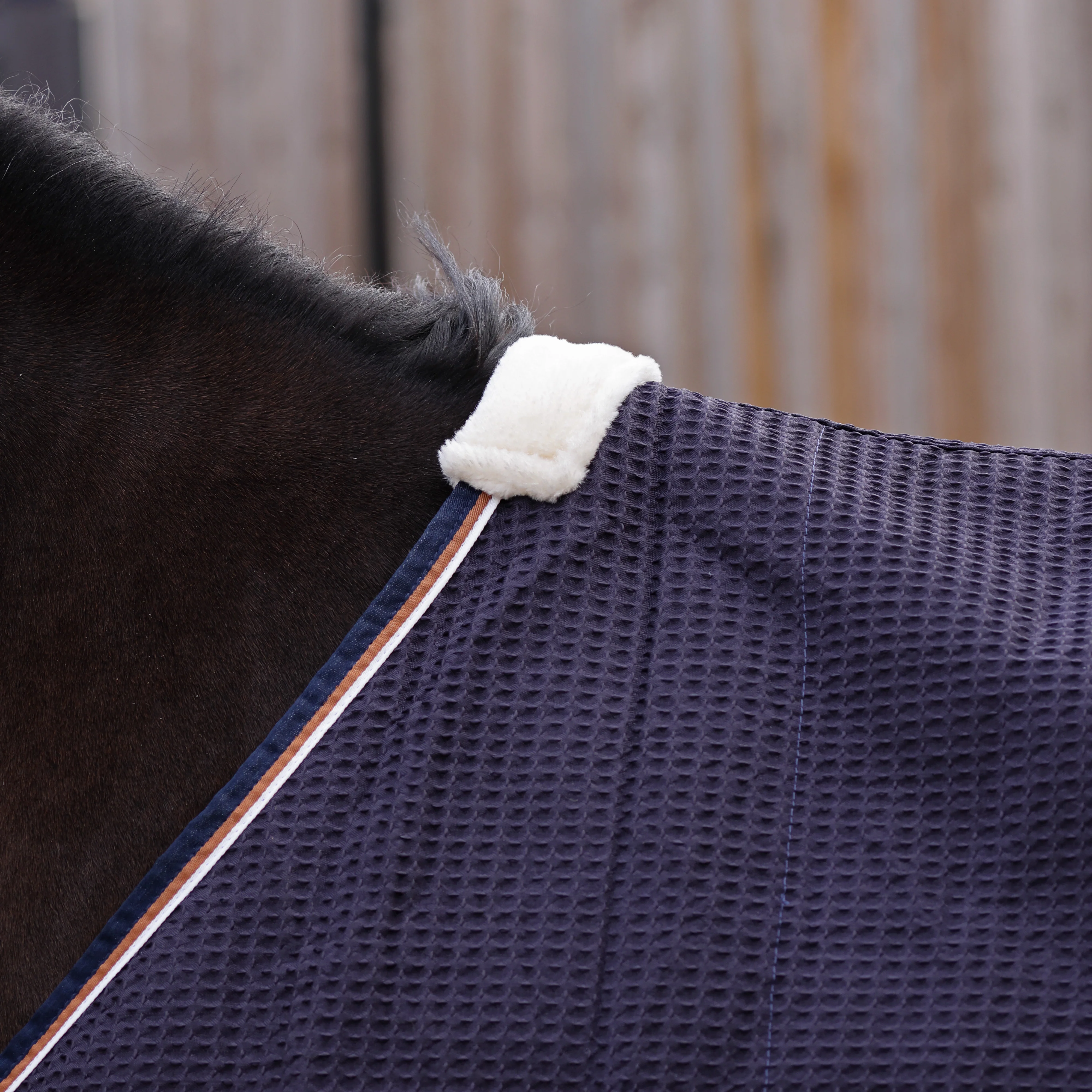 Shires Tempest Original Waffle Rug - Image 3