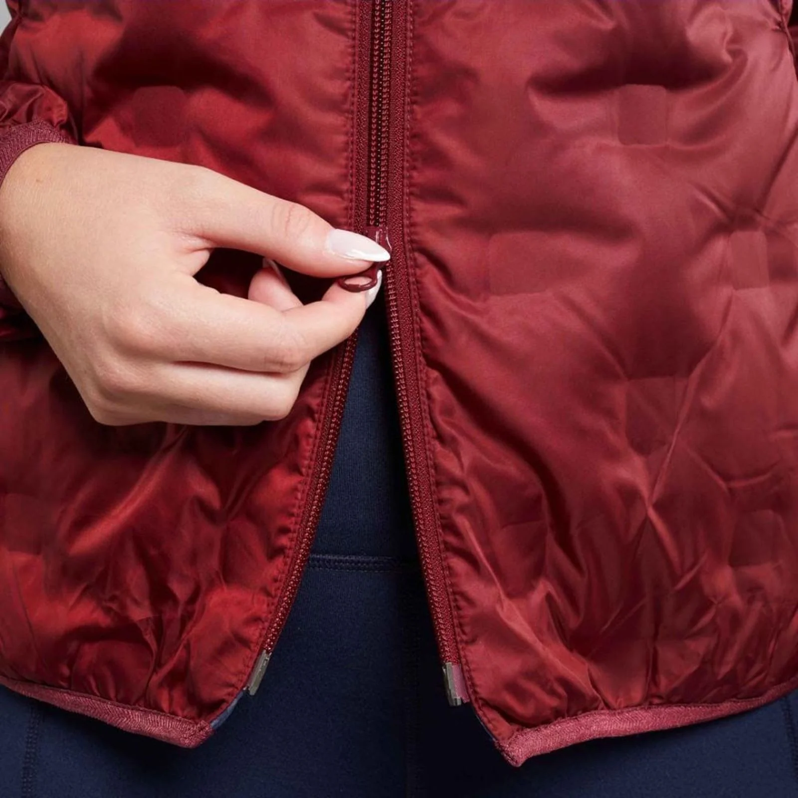 Toggi Seen Reversible Padded Jacket - Image 5