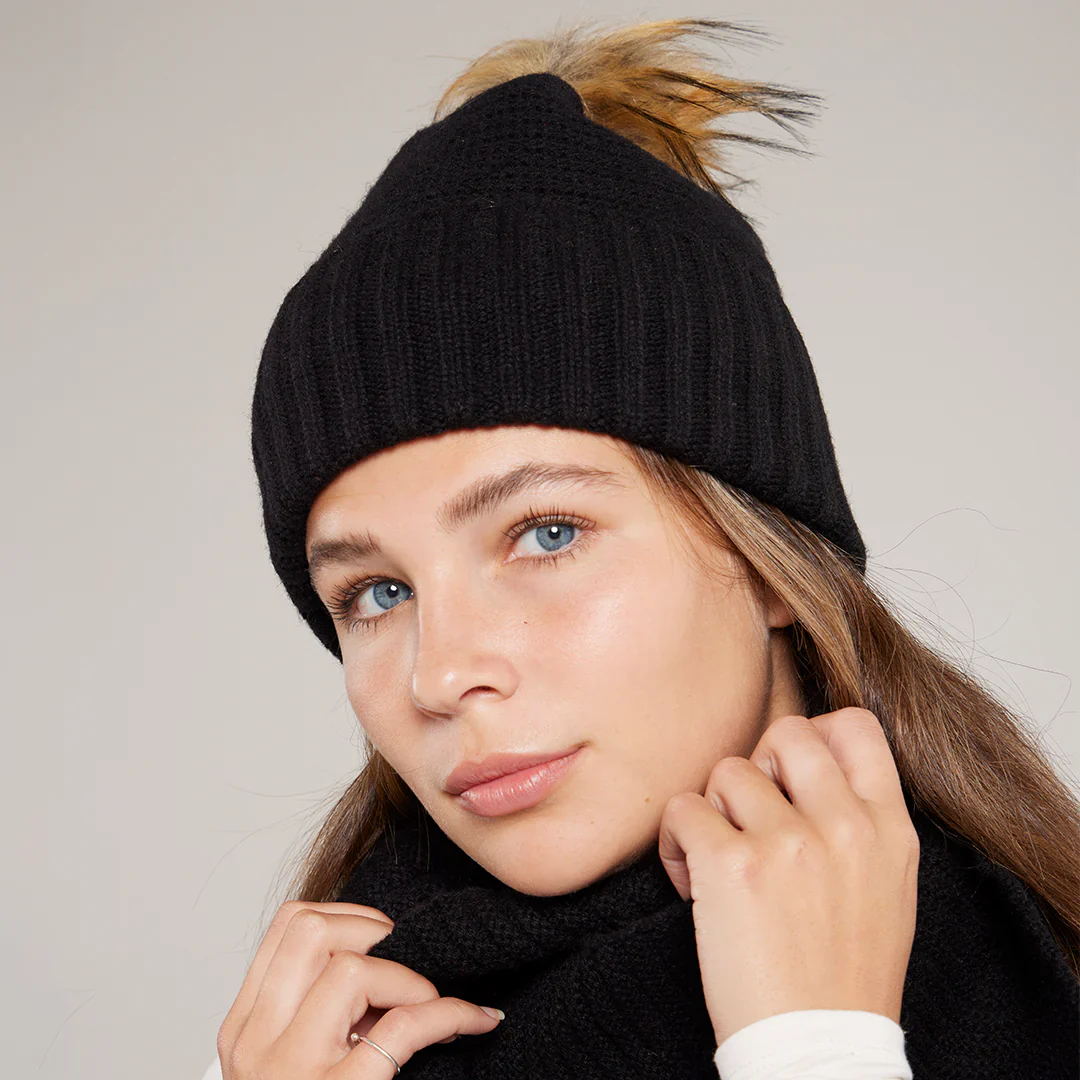 Toggi Thornton Knitted Bobble Hat