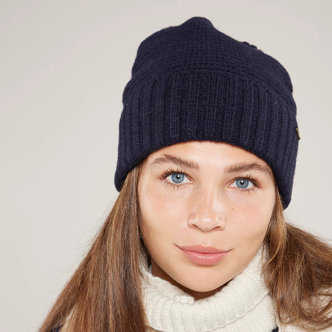 Toggi Thornton Knitted Bobble Hat - Image 4