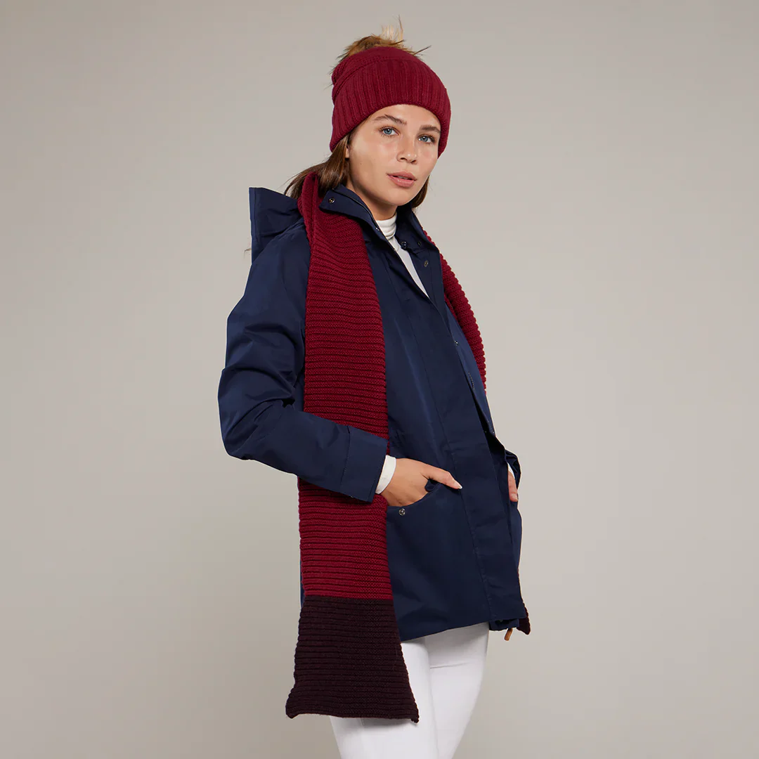 Toggi Thornton Knitted Bobble Hat - Image 9