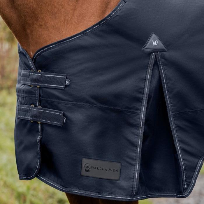 Waldhausen Arctic 300g Turnout Rug - Image 10