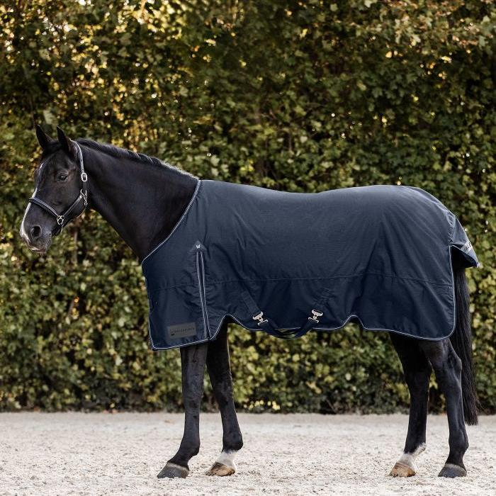 Waldhausen Arctic 300g Turnout Rug - Image 6