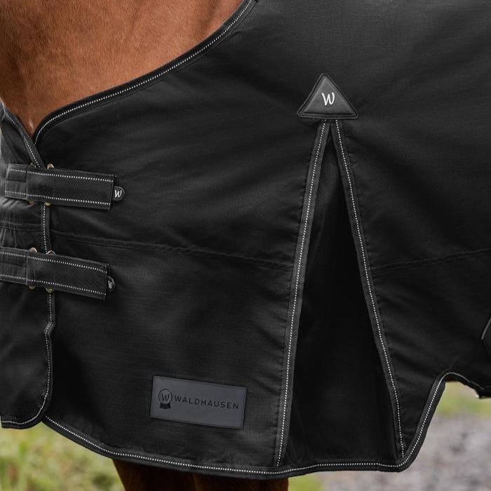 Waldhausen Arctic 50g Turnout Rug - Image 5