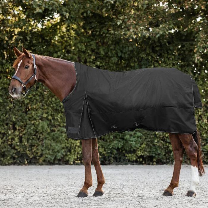 Waldhausen Nordic High Neck 200g Turnout Rug
