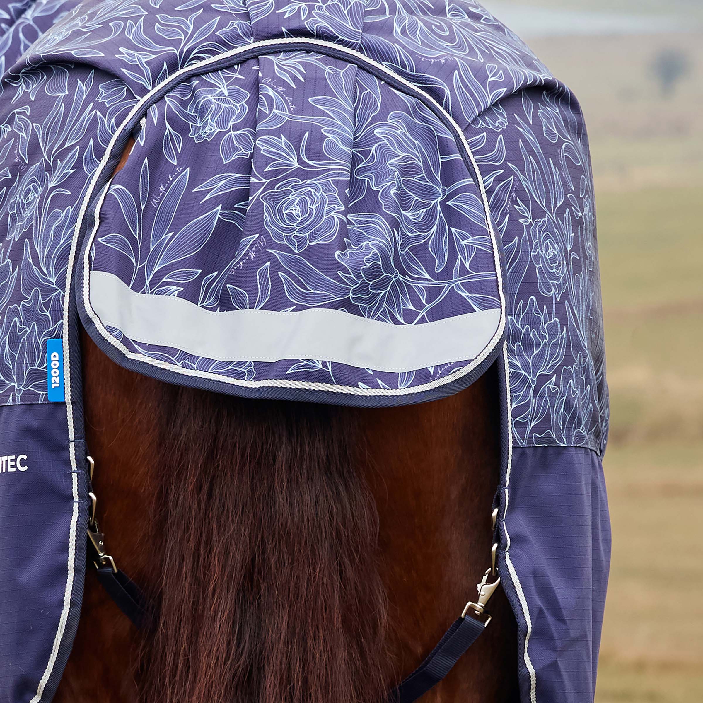 Weatherbeeta Comfitec Limited Edition 50g Turnout Rug - Image 6