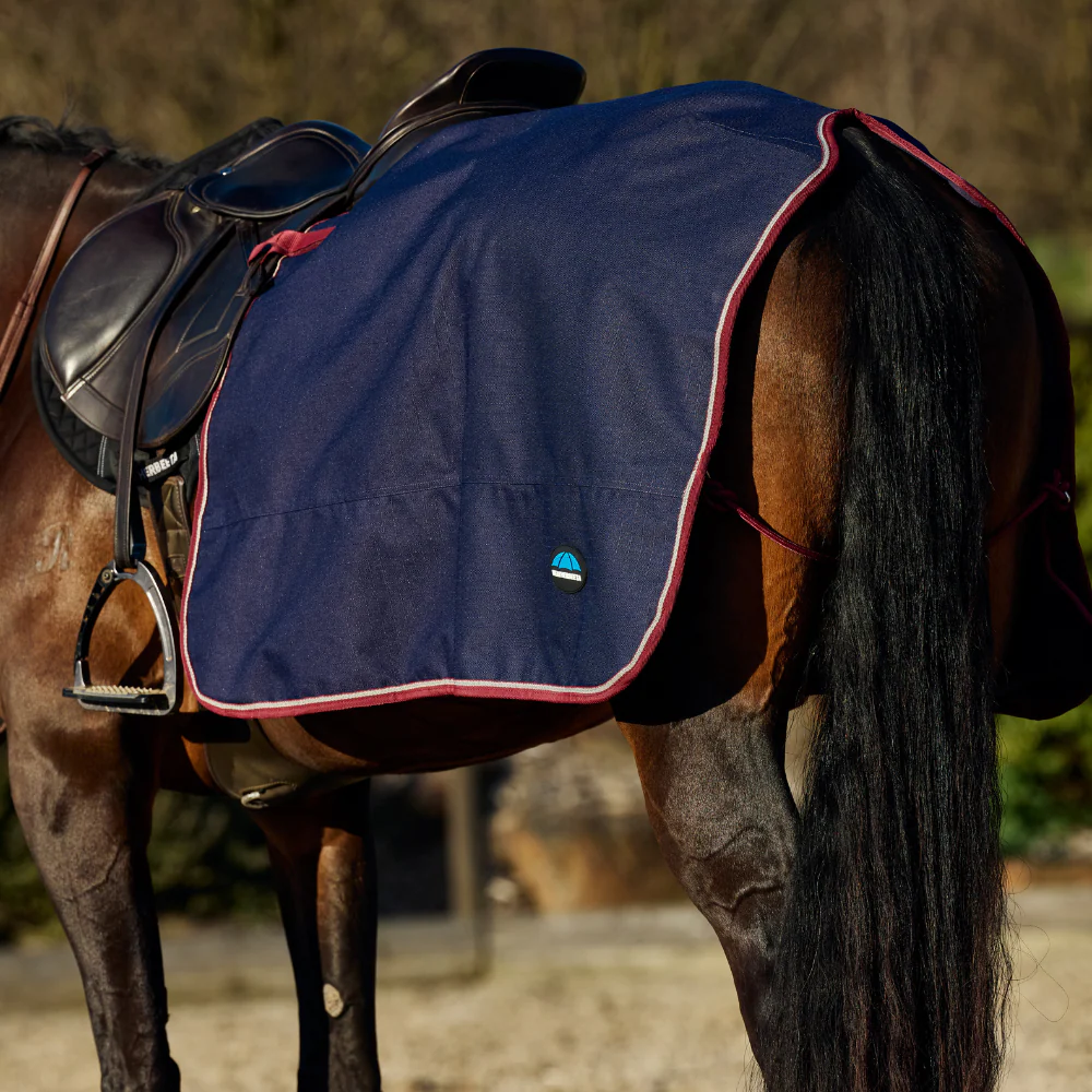 Weatherbeeta Essential Fleece Lined Quarter Sheet - Image 5