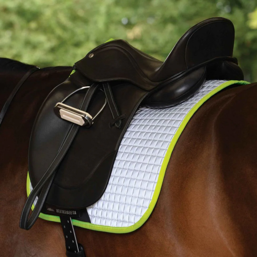 Weatherbeeta Reflective Prime Dressage Saddle Pad - Image 4